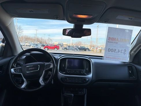 Used 2018 GMC Canyon SLT w/ Trailering Package image 15