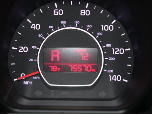 Used 2018 Kia Soul FWD image 16