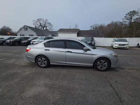 Used 2013 Honda Accord LX image 4