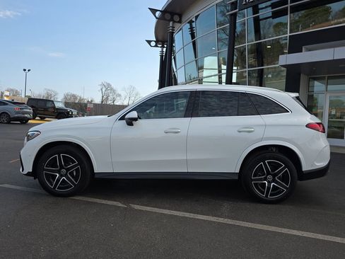 New 2026 Mercedes-Benz GLC 300 4MATIC image 2