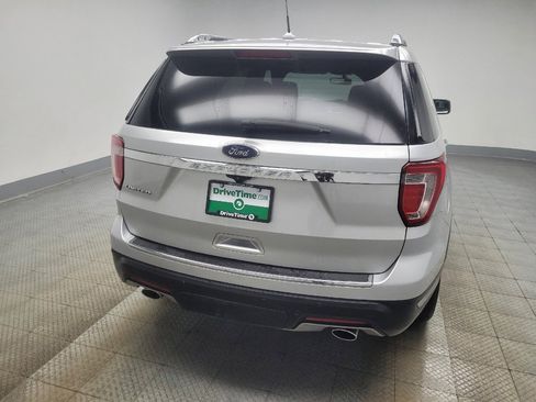 Used 2019 Ford Explorer Limited w/ Class III Trailer Tow Package FWD image 7
