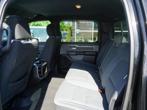 Used 2022 RAM 1500 Big Horn AWD/4WD image 10