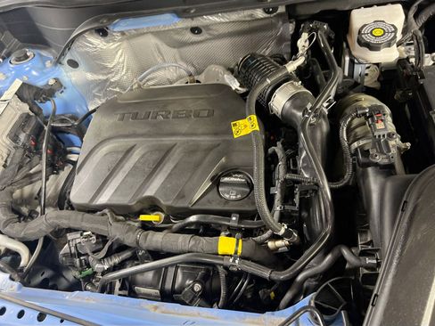 Used 2024 Chevrolet Trax RS w/ Driver Confidence Package image 28