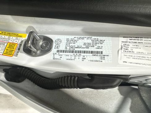 Used 2023 Ford Escape ST-Line AWD/4WD image 42