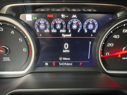 Used 2021 Chevrolet Suburban High Country image 48