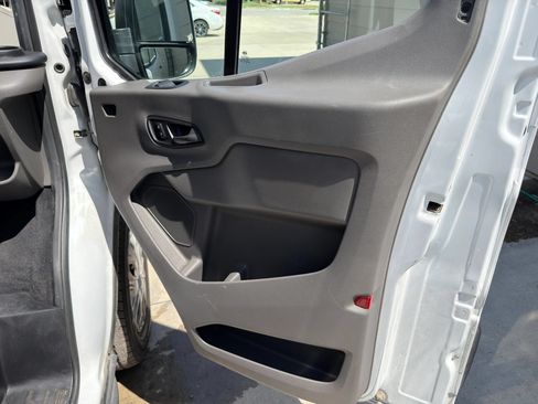 Used 2021 Ford Transit 350 XLT RWD image 27