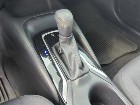 Certified 2023 Toyota Corolla LE image 21