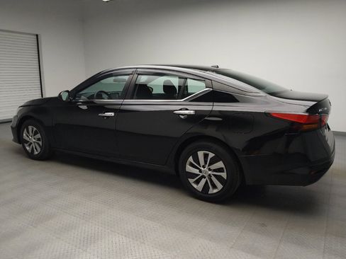 Used 2020 Nissan Altima 2.5 S FWD image 3
