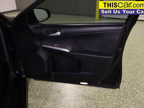 Used 2012 Toyota Camry SE image 26