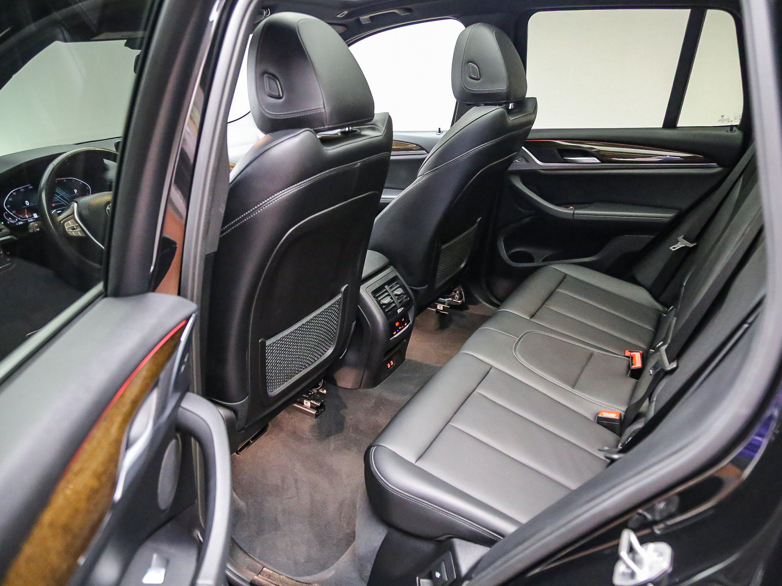 Used 2023 BMW X3 sDrive30i w/ Premium Package RWD image 20