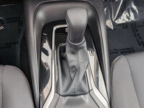 Used 2024 Toyota Corolla LE image 14
