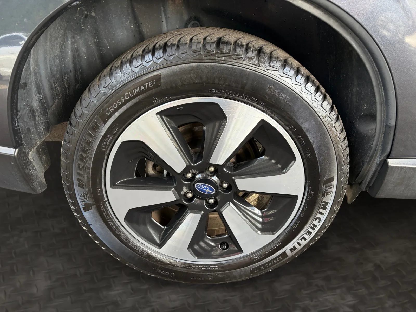 Used 2017 Subaru Forester 2.5i w/ Alloy Wheel Package AWD/4WD image 36