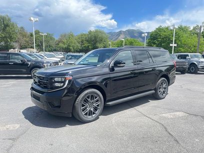 New 2026 Ford Expedition Max Platinum w/ Stealth Appearance Package