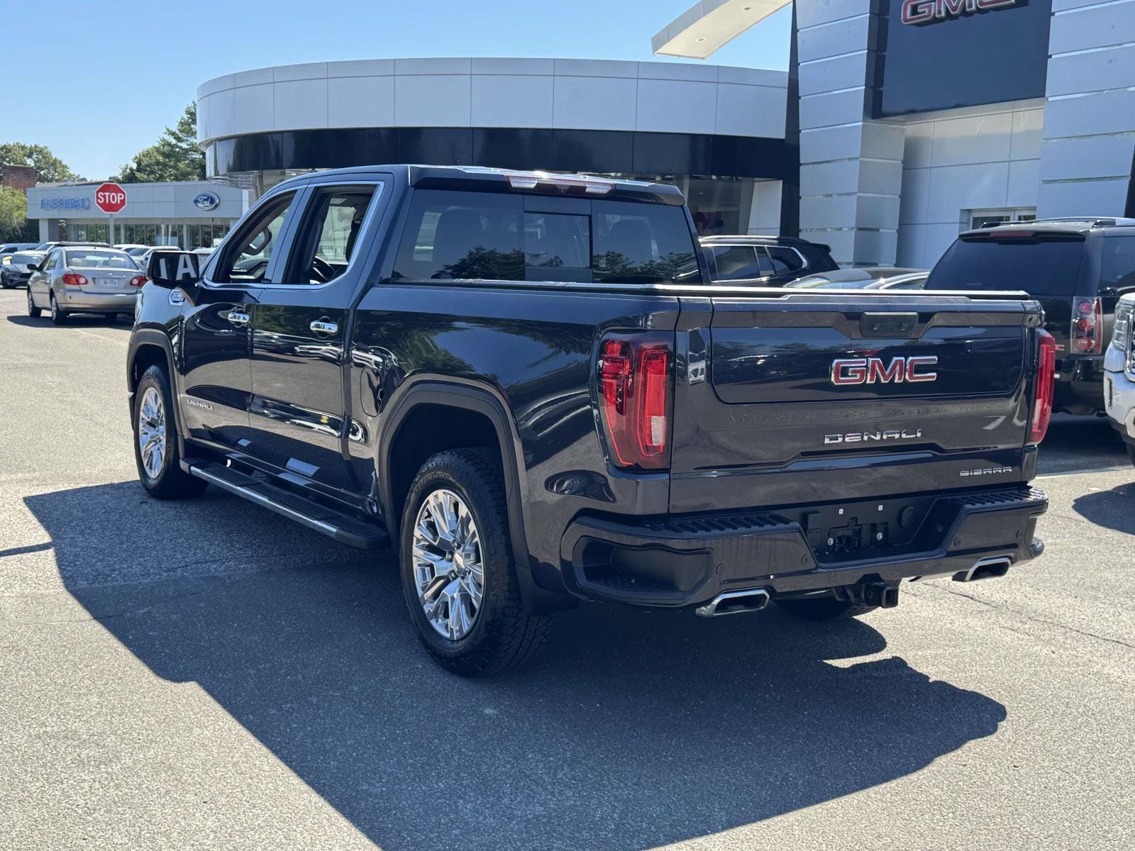 Used 2022 GMC Sierra 1500 Denali AWD/4WD image 4