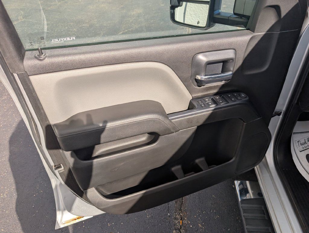Used 2016 Chevrolet Silverado 2500 W/T w/ WT Convenience Package AWD/4WD image 15