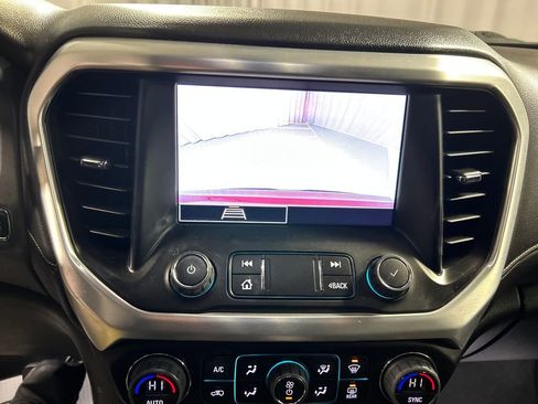 Used 2023 GMC Acadia SLE w/ Driver Convenience Package image 18