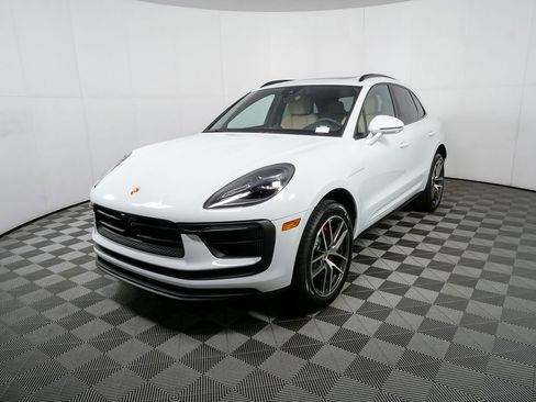 New 2026 Porsche Macan S image 1