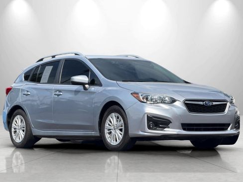 Used 2018 Subaru Impreza 2.0i Premium w/ Eyesight & BSD & Rcta AWD/4WD image 9