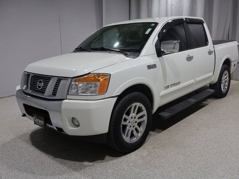 Used 2014 Nissan Titan SL w/ SL Heavy Metal Package AWD/4WD image 6