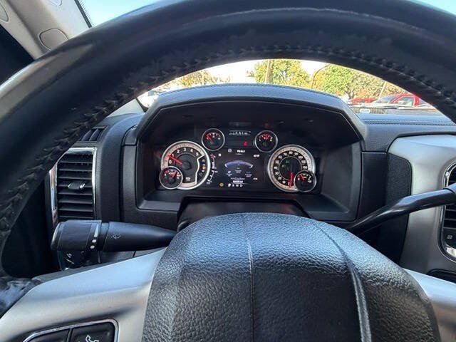 Used 2014 RAM 2500 Laramie w/ Convenience Group AWD/4WD image 61