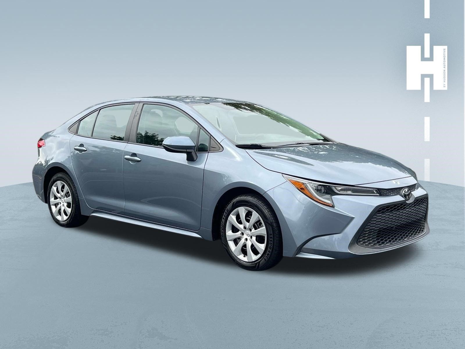 Used 2020 Toyota Corolla LE FWD image 1