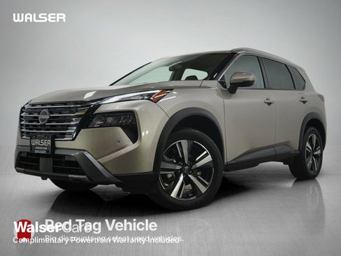 Used 2025 Nissan Rogue SL image 1