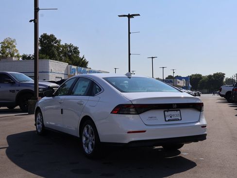 New 2026 Honda Accord LX image 5