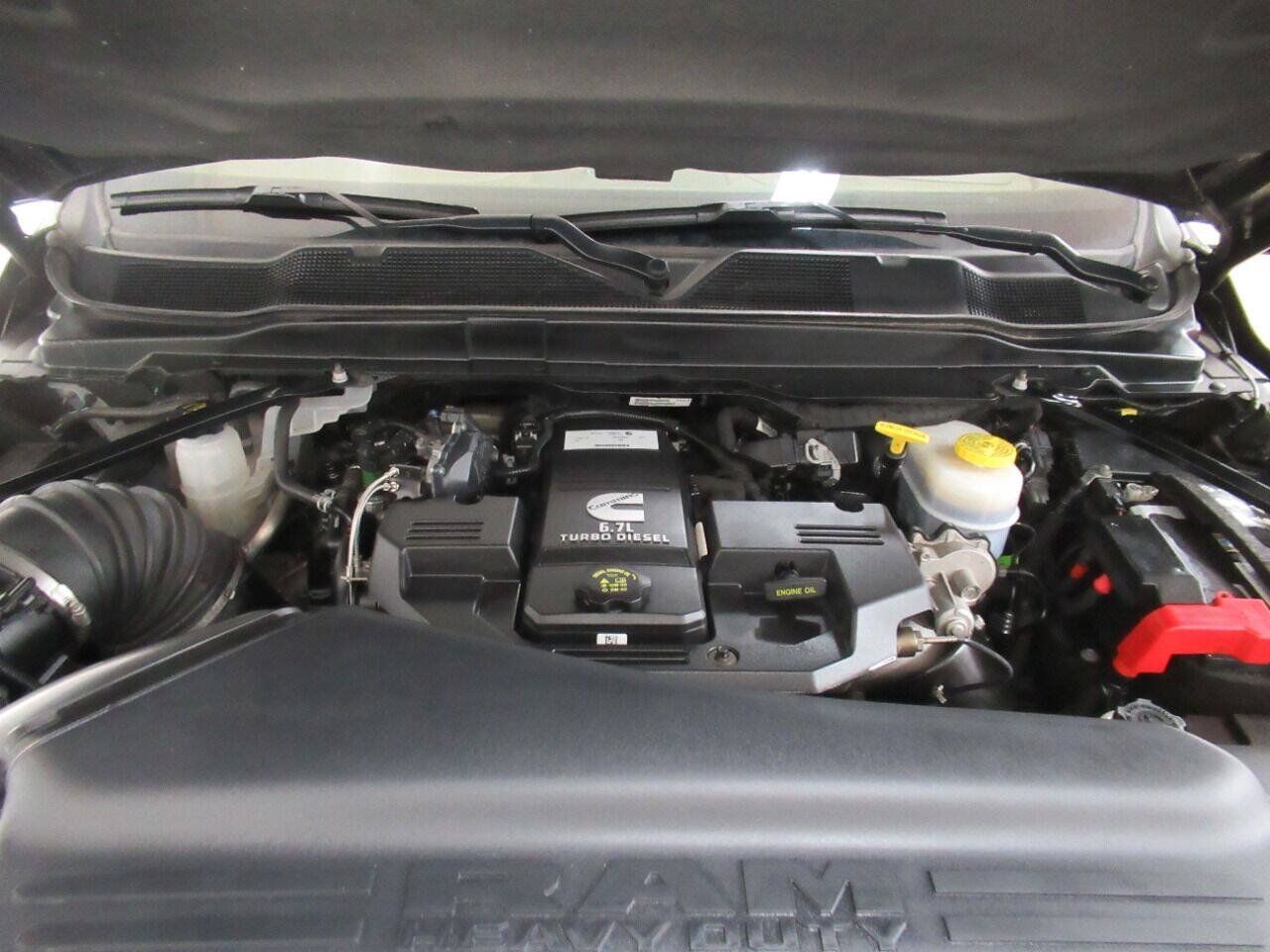 Used 2021 RAM 3500 Limited AWD/4WD image 28