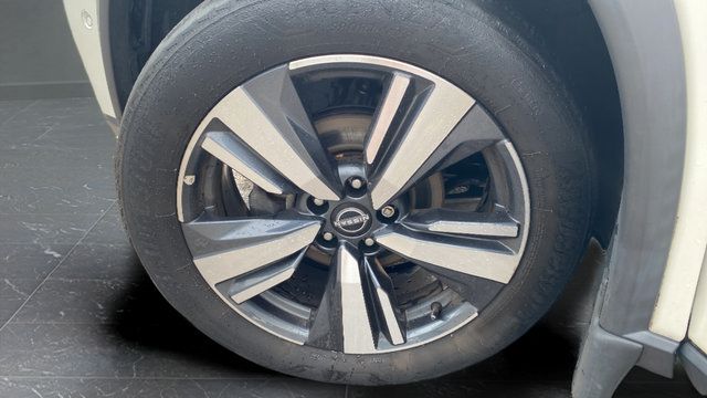 Used 2023 Nissan Rogue SL w/ SL Premium Package AWD/4WD image 28