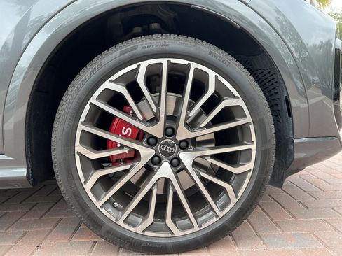 Used 2025 Audi SQ5 Premium Plus AWD/4WD image 13