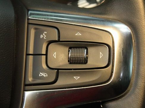 Used 2023 Chevrolet Blazer LT image 21