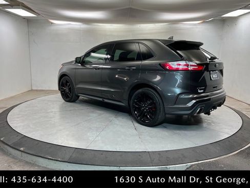 Used 2019 Ford Edge ST image 3