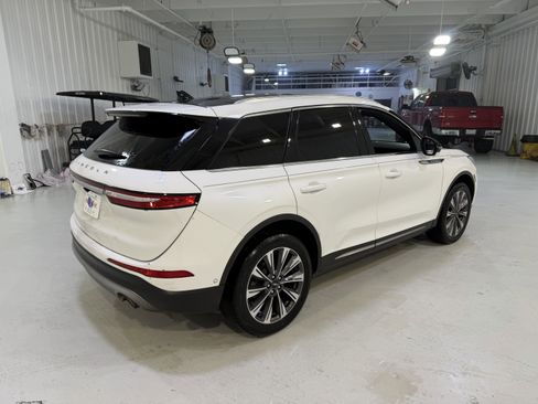 Used 2021 Lincoln Corsair Reserve w/ Equipment Group 201A image 5