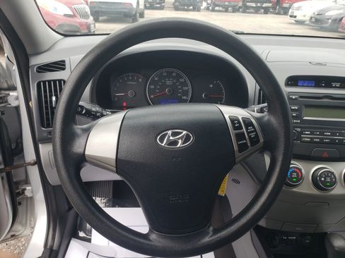 Used 2010 Hyundai Elantra GLS image 14