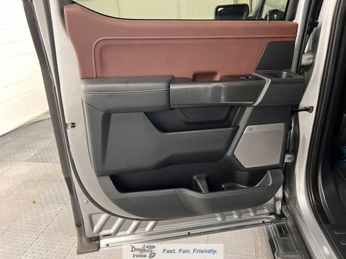 Used 2023 Ford F150 Lariat AWD/4WD image 29