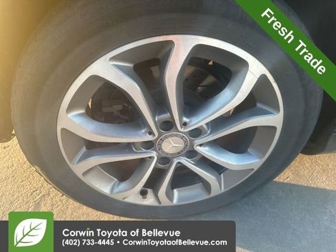 Used 2015 Mercedes-Benz C 300 4MATIC Sedan image 14