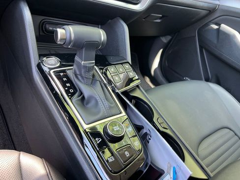 New 2025 Kia Sportage SX image 27