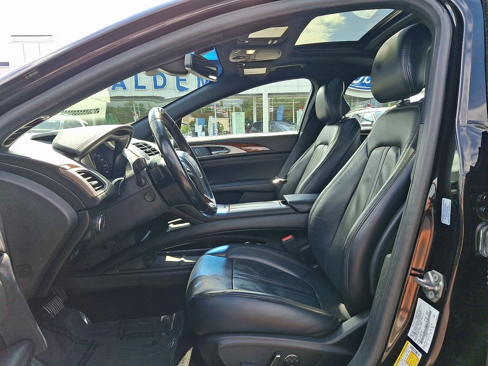 Used 2019 Lincoln MKZ Reserve AWD/4WD image 14