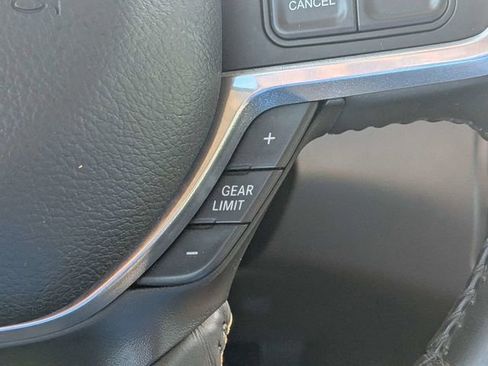 Used 2021 RAM 2500 Laramie w/ Body Color Bumper Group AWD/4WD image 32