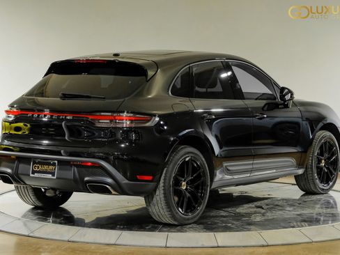Used 2024 Porsche Macan w/ Premium Plus Package AWD/4WD image 10