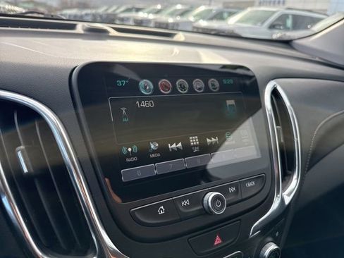 Used 2018 Chevrolet Equinox Premier image 31