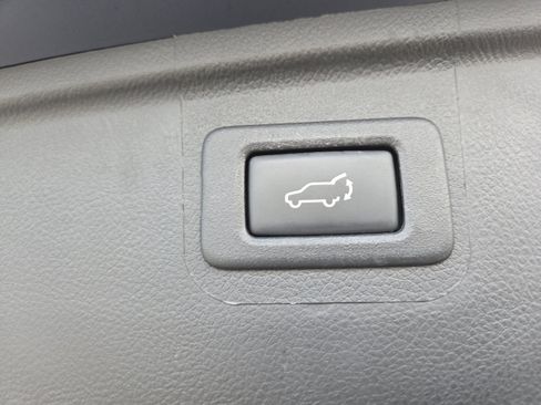 Used 2018 Subaru Outback 2.5i Premium image 21