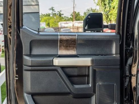 Used 2022 Ford F450 Lariat w/ Lariat Ultimate Package AWD/4WD image 29