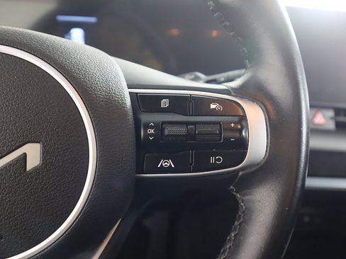Used 2024 Kia Sportage EX image 43