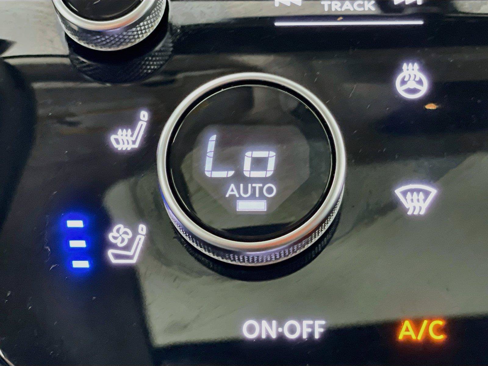 Used 2023 INFINITI QX60 Sensory w/ Vision Package AWD/4WD image 24