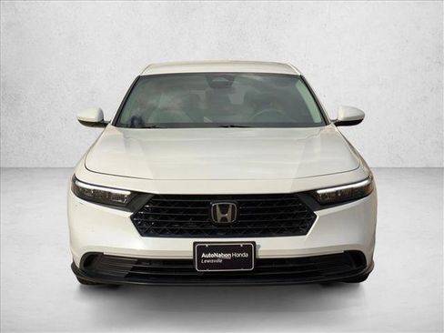 Certified 2023 Honda Accord LX image 2