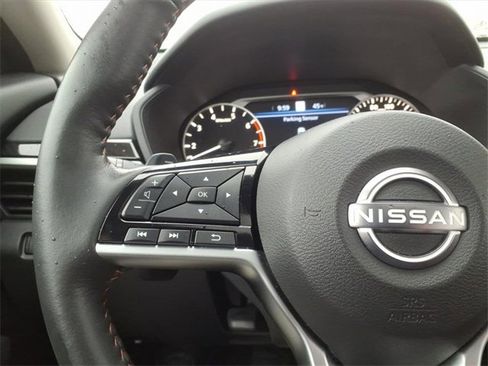 Used 2024 Nissan Altima 2.0 SR image 26