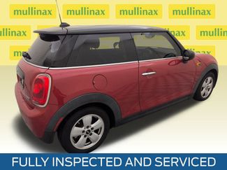 Used 2017 MINI Cooper 2-Door Hardtop video 3