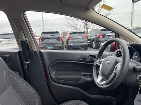 Used 2017 Ford Fiesta SE w/ Equipment Group 201A image 30