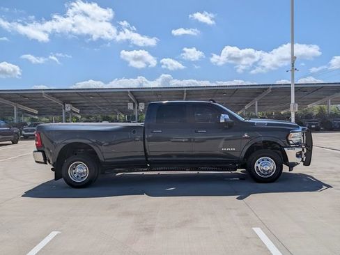 Used 2019 RAM 3500 Laramie AWD/4WD image 6